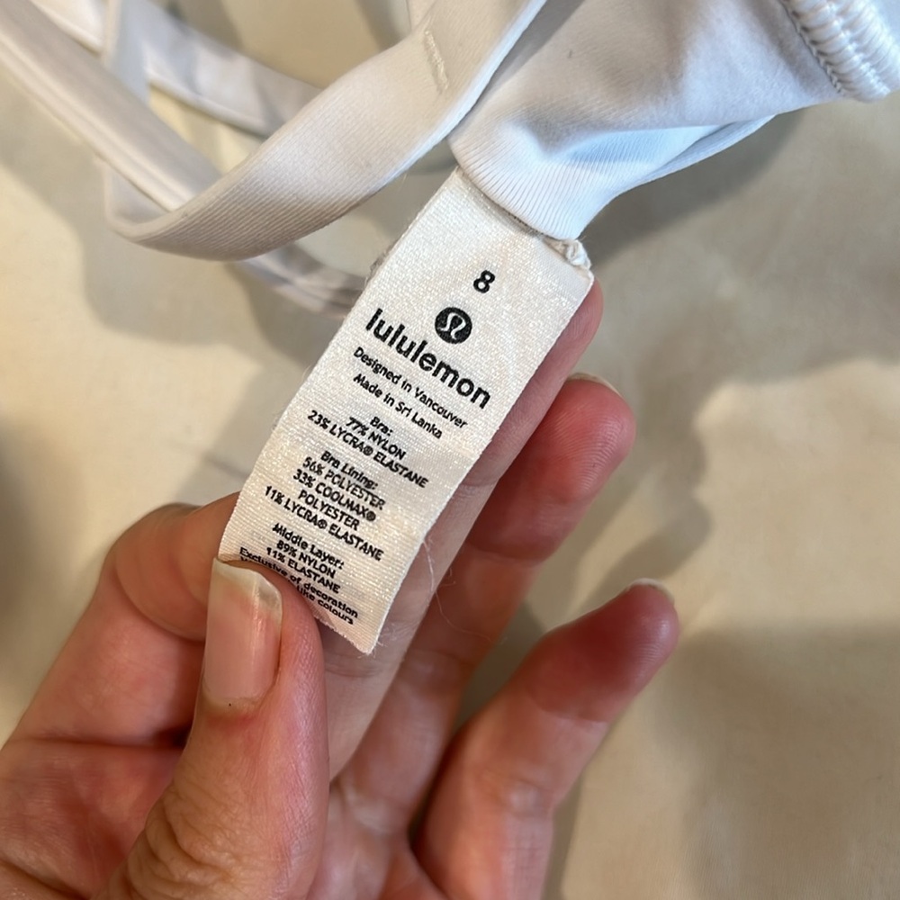 Lululemon Energy Bra - Picture 3 of 3
